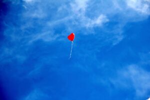 heart, balloon, sky, love, red balloon, nature, heart balloon, floating, flying, romantic, wedding day